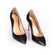 Pumps point-toe in patent leather