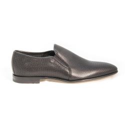 Loafers in perforated leather