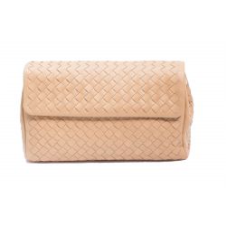 Clutch bag in woven leather