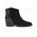 Low boots internal heels suede