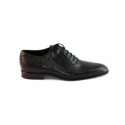 Oxford shoes patent leather