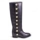 Boot in leather with gold buttons and internal heel