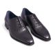 Oxford shoes with embroidery in wooden leather