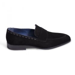 Mocassin en daim avec motif tresse